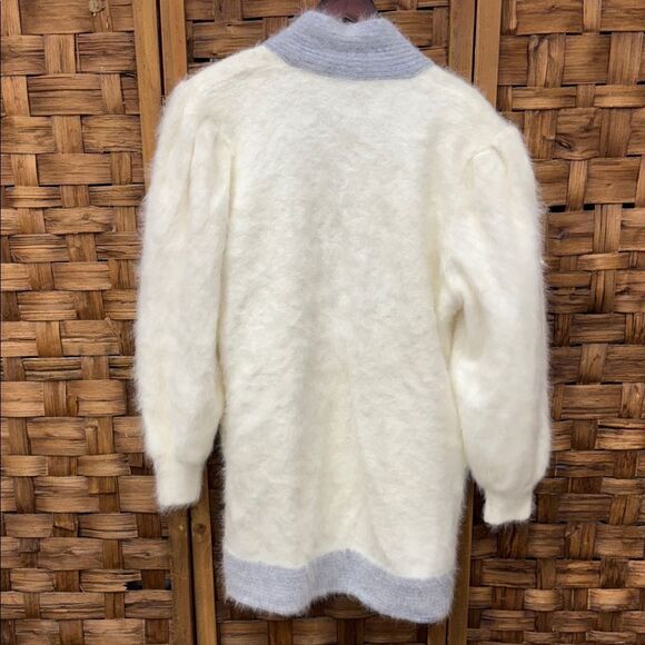 BNWT Vintage Lady Monica Angora Ivory and Light Blue Floral Cardigan - Picture 5 of 5